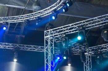 LTB er i dag eksklusiv importør av  kvalitetsprodukter fra en rekke produsenter, samt forhandler av supplerende produkter. Totalt sett er vi meget godt  rustet til å kunne møte ditt behov, fra små aktive og passive anlegg til installasjon, monitorer til både små og store scener, og høyttalere, forsterkere, miksere, mikrofoner, mv til møterom, fellesarealer, DJ´s, utesteder, scener, teatre og kulturhus.